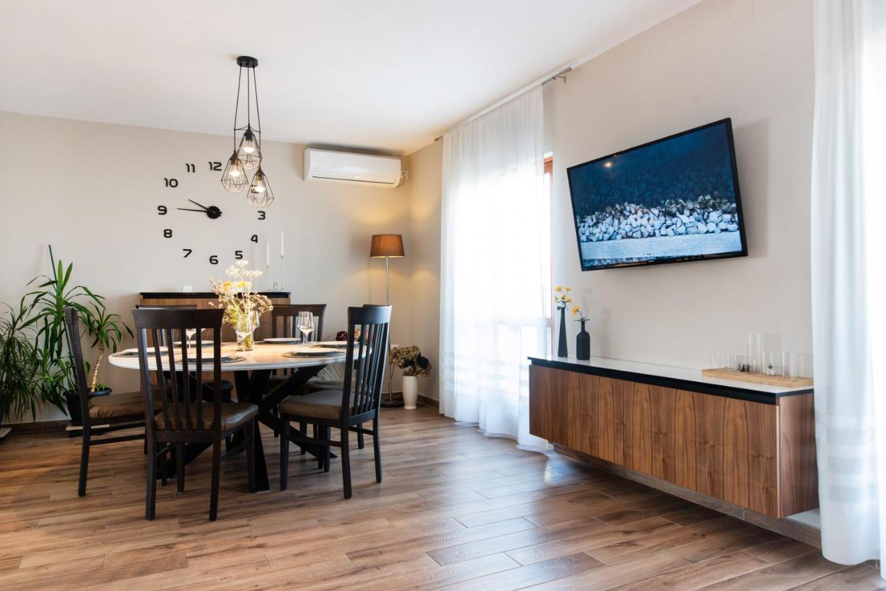 Superior Apartment Sincic Пореч Екстериор снимка