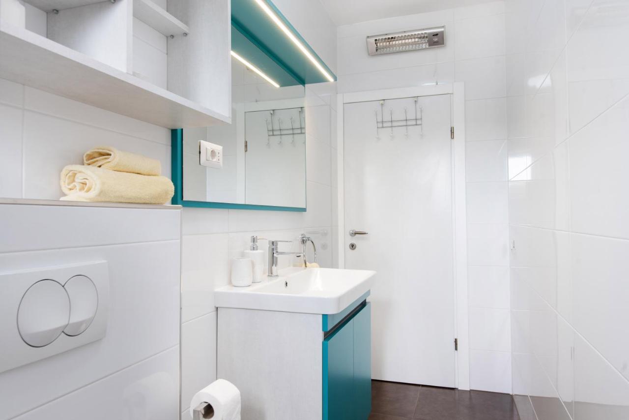 Superior Apartment Sincic Пореч Екстериор снимка